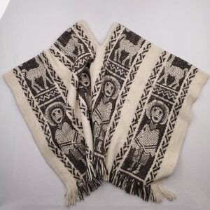Mexican Poncho Womens One Size Cream Black Wool Southwestern Llama Peru Fringe